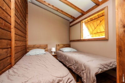 Ecolodge Premium 32m² 2 bedrooms + sheltered terrace 11m² + with air-conditioning