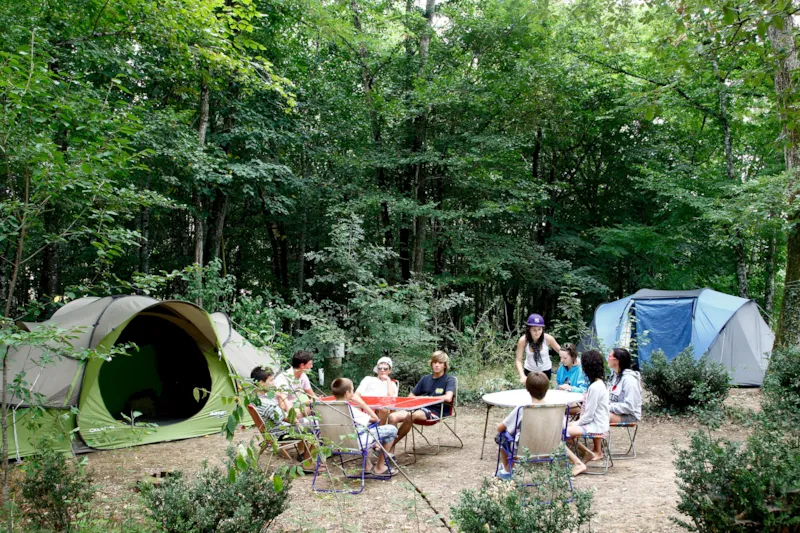 Forfait Emplacement + 2 Personnes + 1 Véhicule