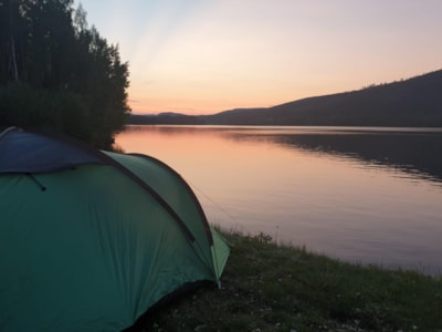 Pitch tent