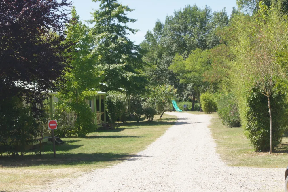 Camping Le Plan d'Eau Saint Charles