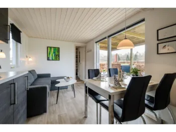 Location - Funkis Lux Cabin - Bryrup Camping