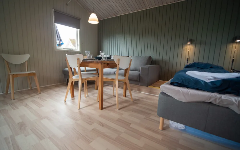 Accommodation - 20 Kvm. Basic Suite At Elsegårde Camping - Blushøj Camping - Ebeltoft