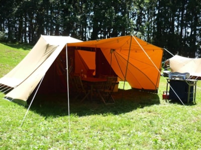 Big Tent De Waard without toilet blocks
