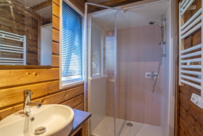 Eco-Lodge Manyara 34 m², 2 Bedrooms, 2 Bathrooms (beds made on arrival, no extra charge)