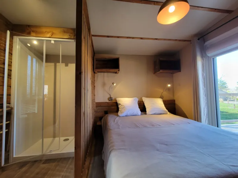 Eco-Lodge Manyara 40M² - Chalet Luxe Climatisé (3 Ch, 2Sdb, Lits Faits)