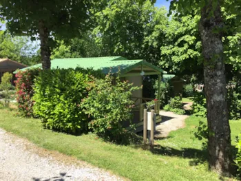 Mietunterkunft - Chalet Morea 34M² - CAMPING DE LA RIGOLE