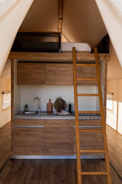 Glamping Comfort — 4