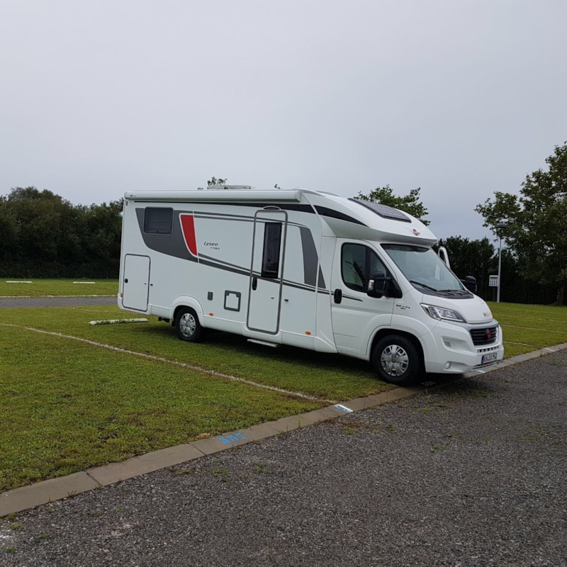 MOTORHOME PARKING SPACE OF 40M2
