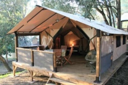 Location - Tente Lodge Victoria - 2 Chambres. 23 Tentes (L01 À L21) - Camping L'Esplanade