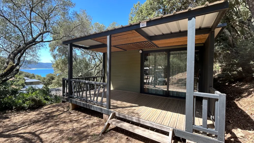 Mietunterkunft - Chalet Noumea - 2 Zimmer. 7 Chalets (N01 À N07) - Camping L'Esplanade
