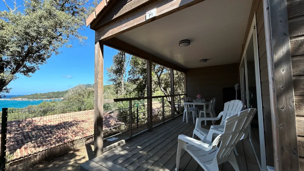 Mietunterkunft - Chalet Plein Air - 2 Zimmer. 4 Chalets (P01/P02/P03/P06) - Camping L'Esplanade