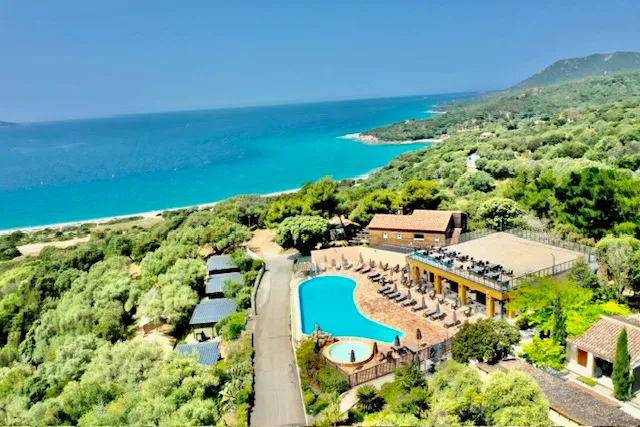 Emplacement Tente + Électricité Comprise : 105 Emplacements 4*