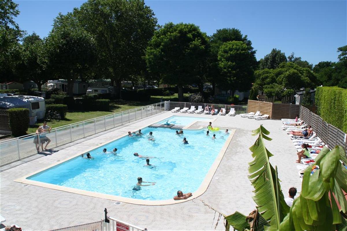  Camping Le Relax - Breuillet