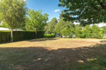 Stellplatz - Stellplatz Classic| <85M2| Strom ≥10A - Camping Marvilla Parks - Rieumontagné