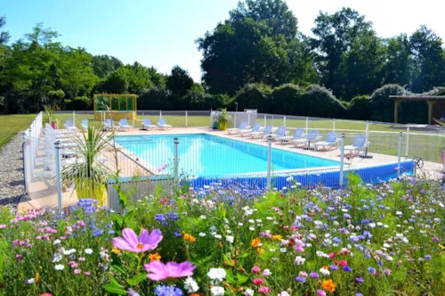 Camping Les Pommiers SAS BEBECHE - Camping Direct