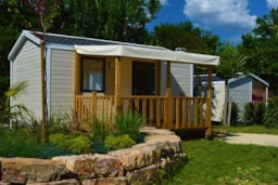 Location - Mobil-Home Climatisé 1 Chambre - 20 M² + Terrasse Couverte De 8 M² - Camping Les Pommiers d'Aiguelèze