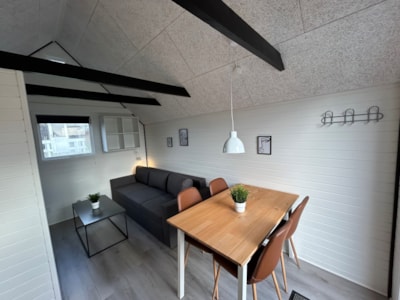 Standard cabin