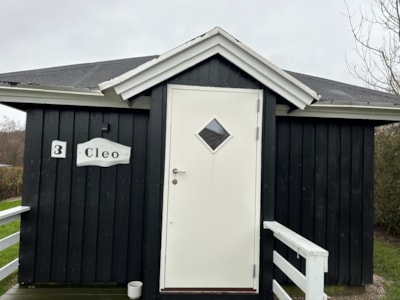 Mini cabin