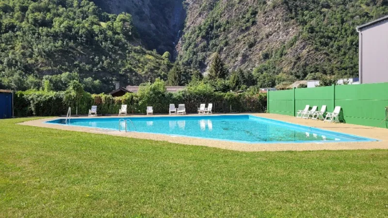 Emplacement En Camping