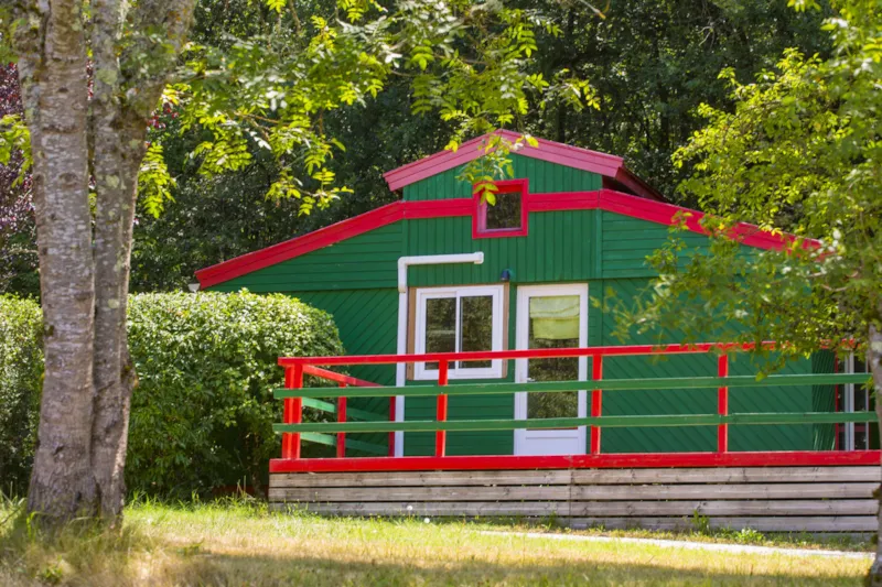 Chalet Vert Et Rouge 35M²  - 1 Chambre + Mezzanine