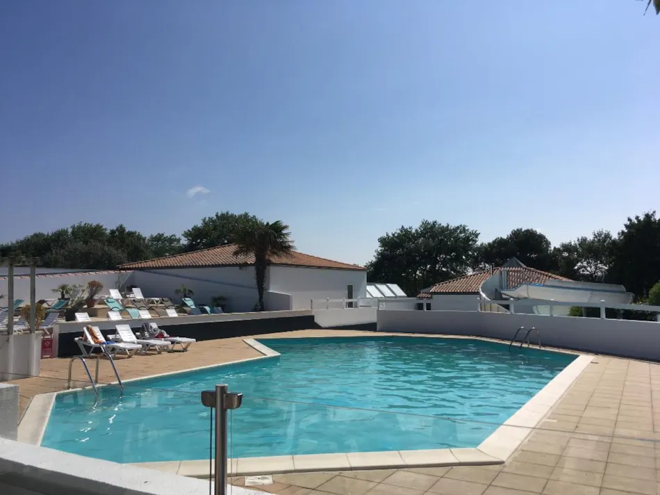 Camping A La Corniche