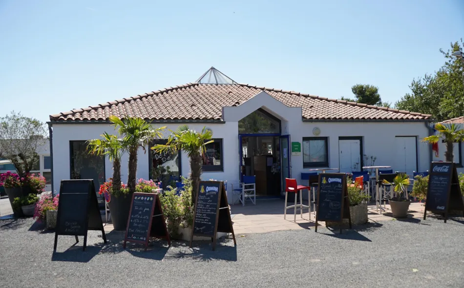 Camping A La Corniche