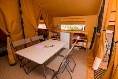 Tent Ponza — 3