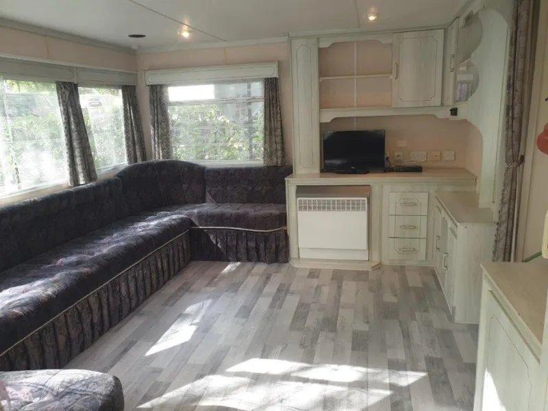 Mobil-Home Vintage 40M² - 3 Chambres - Terrasse - Tv