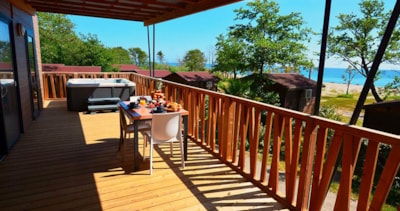 Lodge Prestige Pilotis, beachfront