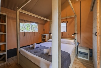Safari Tent 4 — 4