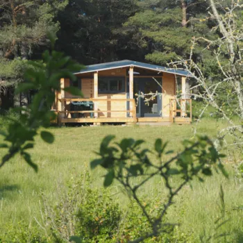 Mietunterkunft - Chalet Acacia 35M² N°57A - Domaine de Pradines