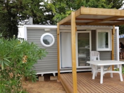 Mietunterkunft - Mobilheim Confort 20M²  (1 Zimmer-2Pers) + Tv + Klima +  Überdachte Terrasse - Flower Camping Le Fou du Roi