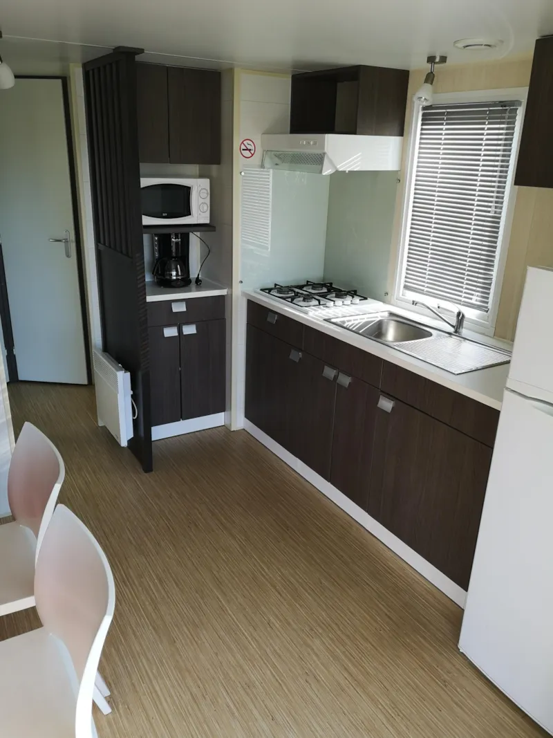 Mobilhome Nature Confort 25 M² (2 Chambres- 4 Pers ) + Terrasse Couverte