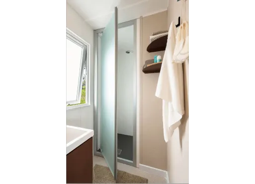 Mobil Home Premium 32 M² (3 Ch- 6 Pers) + Tv + Climatisation +Terrasse Couverte