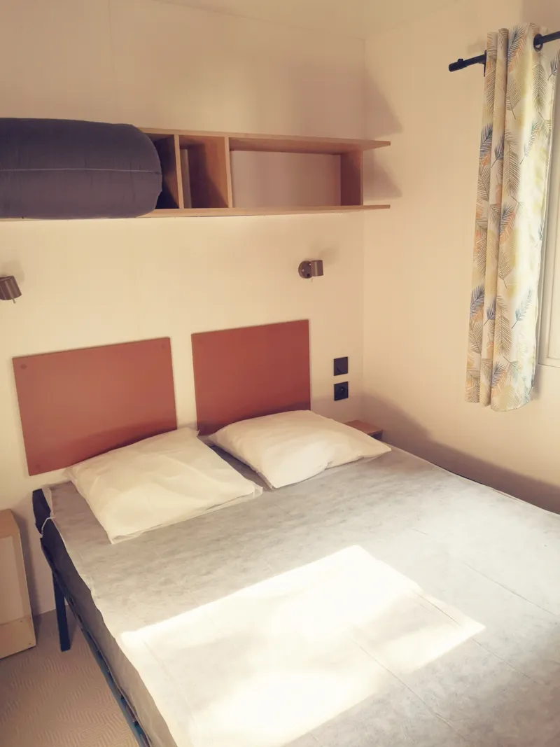 Mobil Home Premium 32 M² (3 Ch- 6 Pers) + Tv + Climatisation +Terrasse Couverte