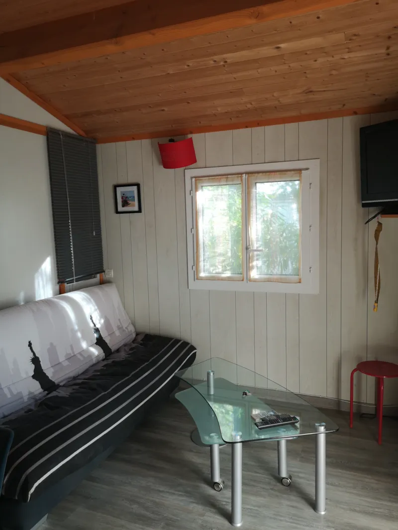 Chalet Premium 35 M² (2 Chambres) + Tv + Climatisation + Grande Terrasse Semi Couverte