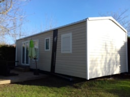Accommodation - Mobile-Home 32M² - 3 Bedrooms + Terrace + Air-Conditioning + Tv - Camping LE PESSAC