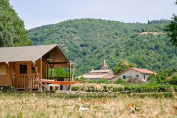 Mietunterkunft - Safari Tienda Xl 50M² - Con Sanitarios - Camping La Garenne à Saint-Laurent-du-Pape / ARDECHE