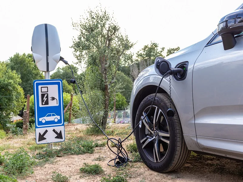 Camping La Garenne à Saint-Laurent-du-Pape / ARDECHE