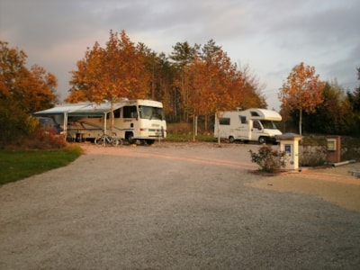 Pitch: motor home + electricity - 40m²