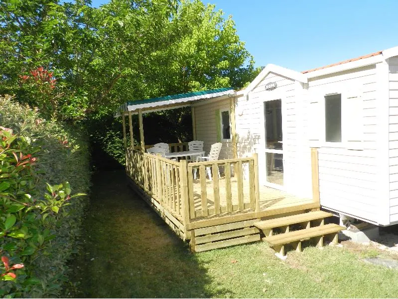 Mobil Home - 28M² - 2 Chambres + 15 M² Terrasse Semi-Couverte