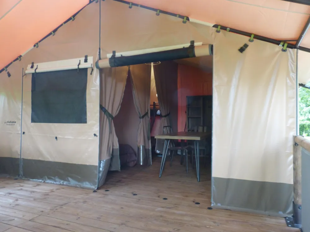 Mietunterkunft - Lodge Zelt Victoria 20M² + 10M² Überdachte Terrasse - Camping LE CLOS DE LA LERE