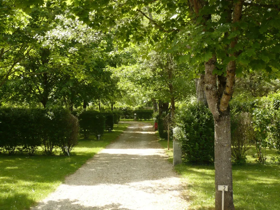 Camping LE CLOS DE LA LERE