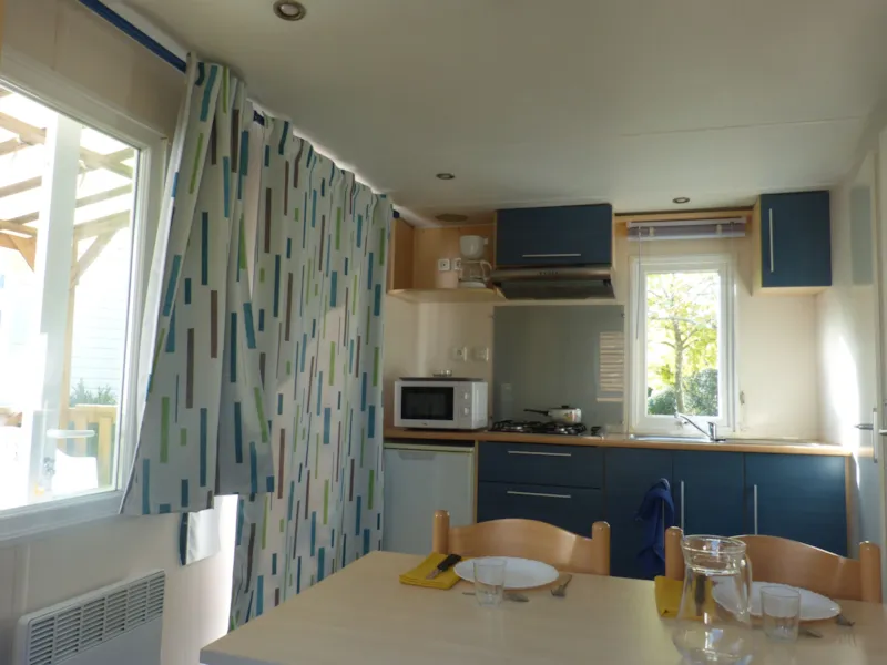 Mobil Home - 16M² - 1 Chambre + Terrasse Couverte 10M²