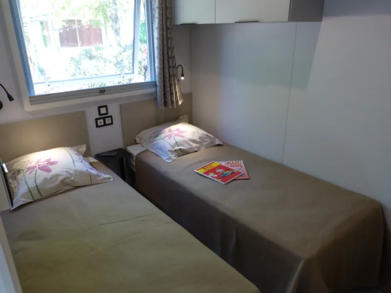 Mobil Home - 26M² - 2 Chambres + Terrasse Couverte 20M²