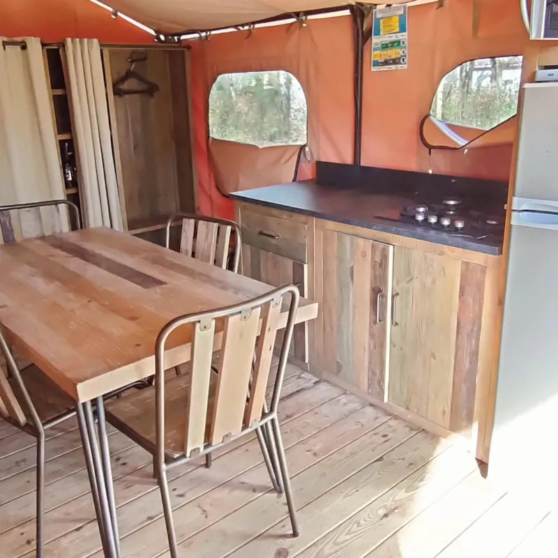 Tente Lodge Victoria - 20M² - 2 Chambres + 10M² Terrasse Couverte