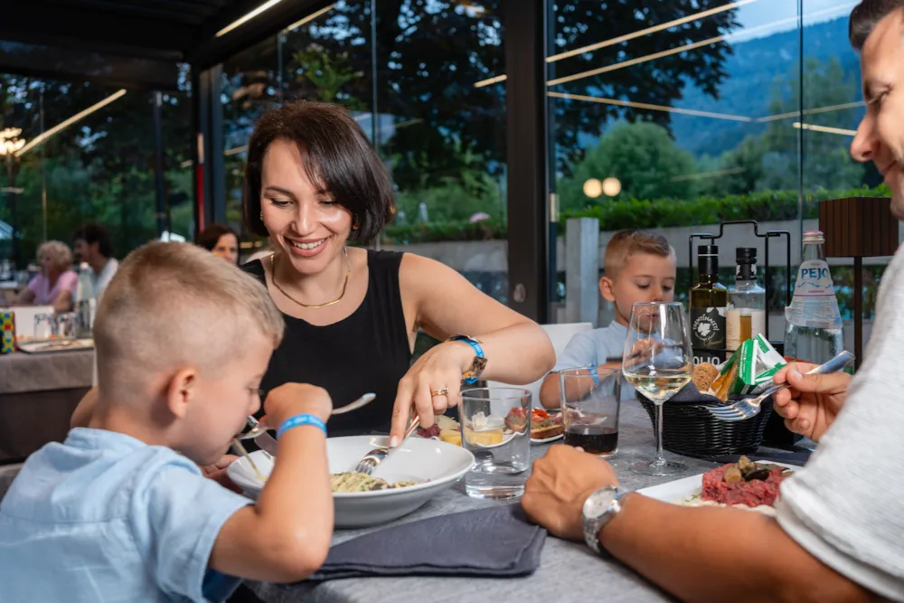 Club del Sole Caldonazzo Family Collection 