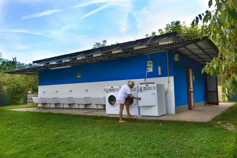 Emplacement Arsiè: 2 Personnes, Véhicule + Électricité