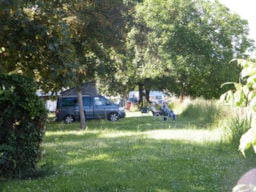 Stellplatz - Stellplatz - Camping MOULIN DE BIDOUNET