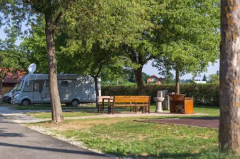Pitch - Pitch + 1 Car + Tent , Caravan Or Camping-Car - Terme Olimia